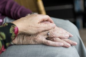 Ouderen gezond en fit houden: preventie van chronische ziekten, geestelijke gezondheid, voeding en beweging